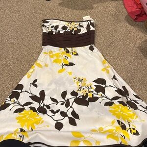NWT strapless dress